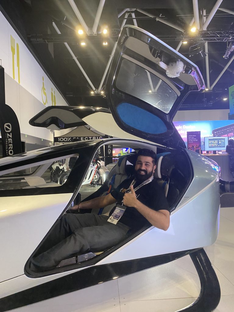  XPENG X2 flying car